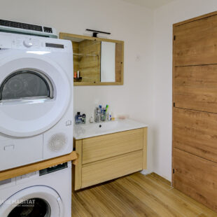 Charmant pavillon individuel moderne en village calme