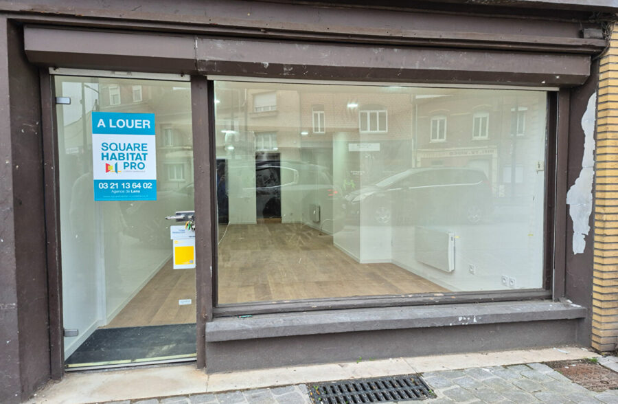 Local commercial Lens