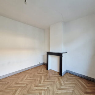 Maison de ville Lillers 2 chambres dressing cour dépendance