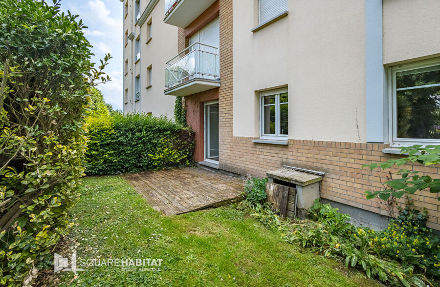 Appartement  2 pièce(s) 36.3 m2 jardin garage