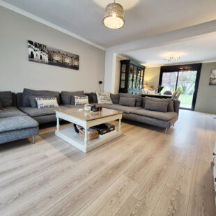 Pavillon individuel de type semi plain pied