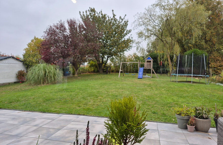 Pavillon individuel de type semi plain pied