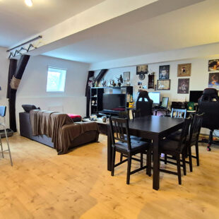 Appartement 3 pièces en duplex avec stationnement privatif