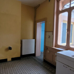 Maison Conde Sur L Escaut 9 pièce(s) 150 m2