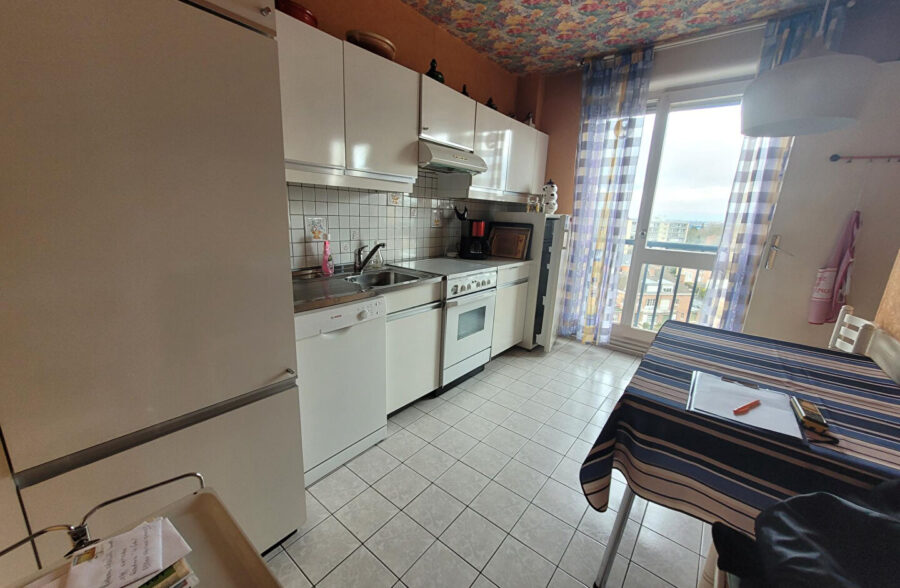 Appartement Valenciennes 5 pièce(s) 98 m2