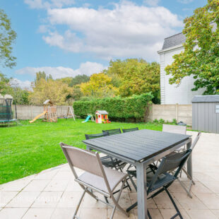 MAISON  DE MAITRE INDIVIDUELLE DE 185 M²