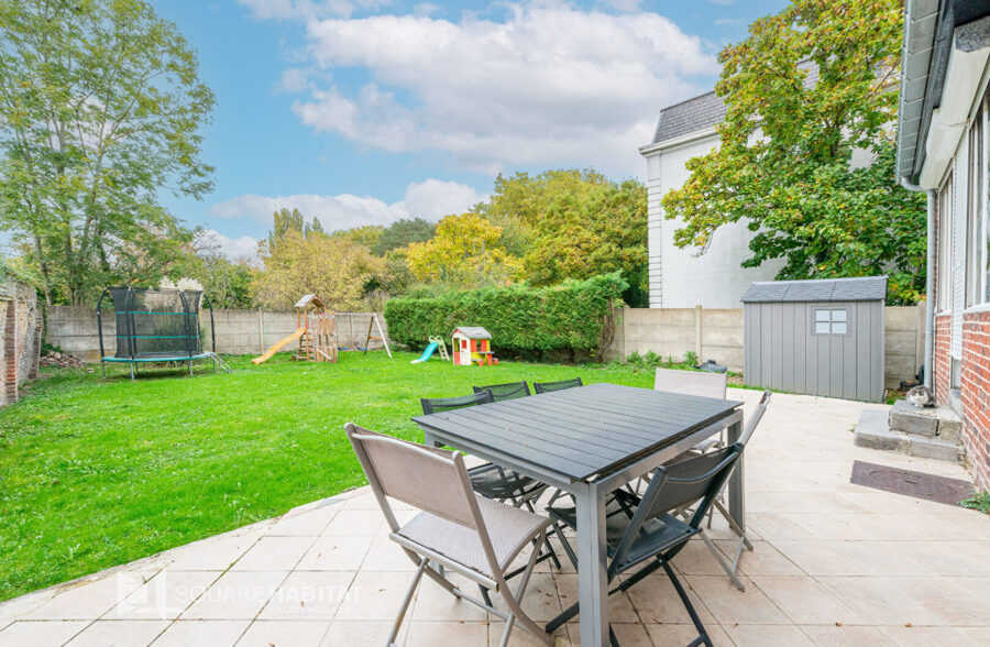 MAISON  DE MAITRE INDIVIDUELLE DE 185 M²