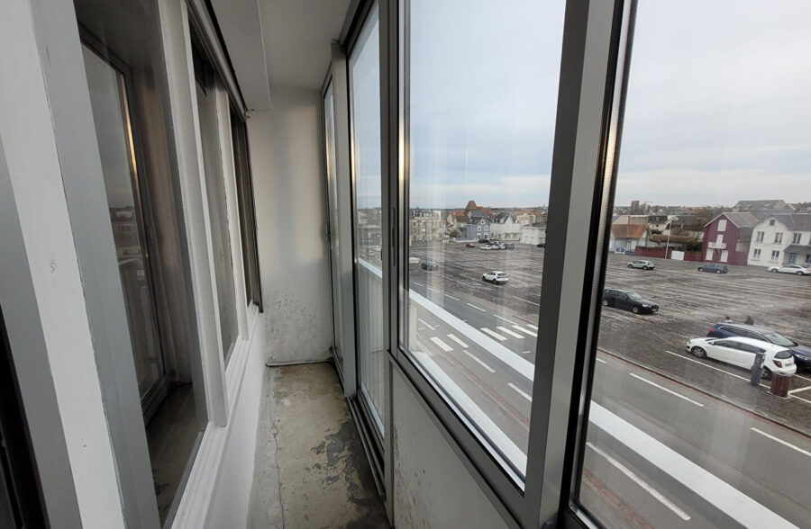 Berck Plage , appartement 2 chambres , 2nd étage, vue latérale mer , EXPO Sud  !!