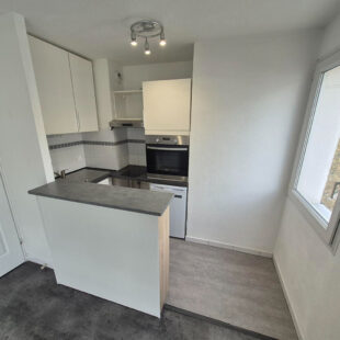 Théâtre Sébastopol : Type 2 rénové au calme