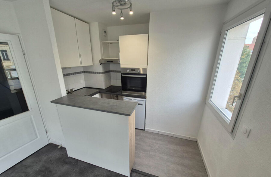 Théâtre Sébastopol : Type 2 rénové au calme