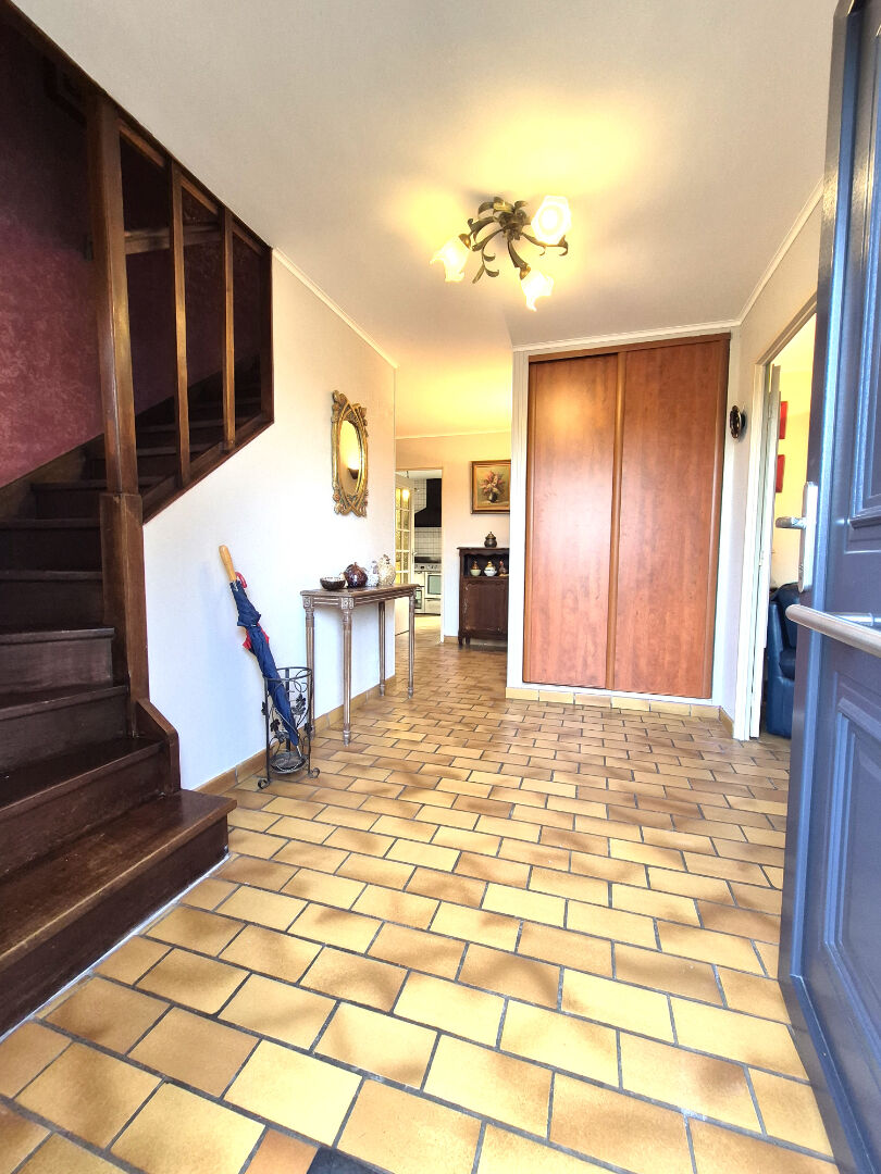 Maison Cambrai 10 pièce(s) 150 m2