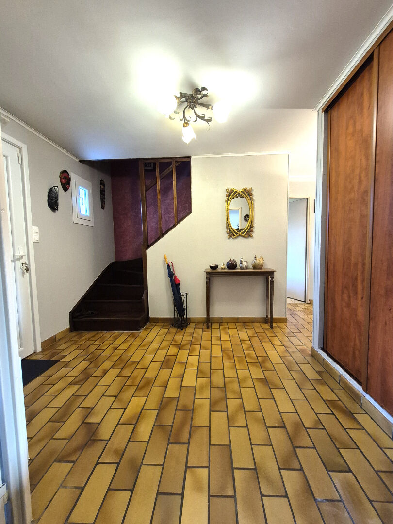 Maison Cambrai 10 pièce(s) 150 m2