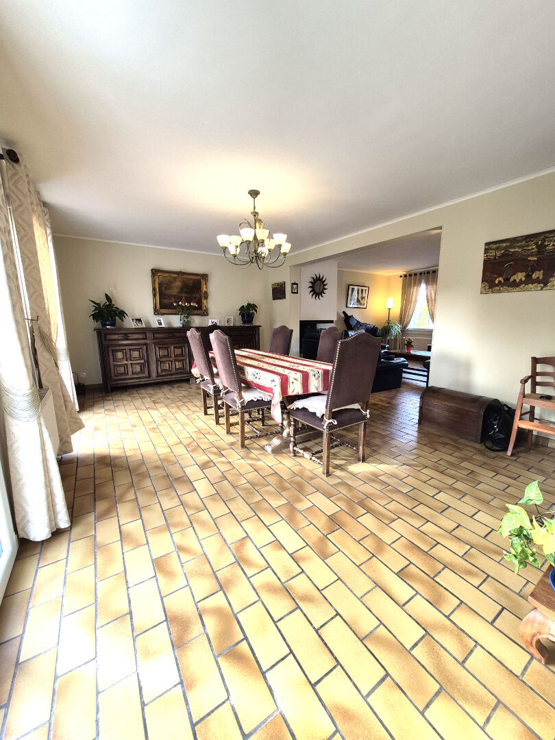 Maison Cambrai 10 pièce(s) 150 m2