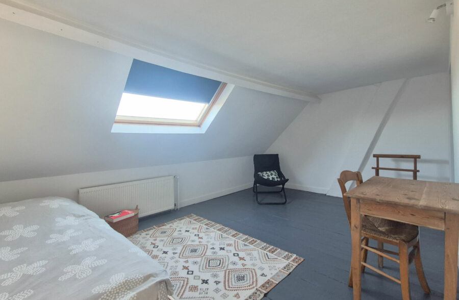 Maison semi bourgeoise des années 30′, jardin et atelier/garage de 52m²!