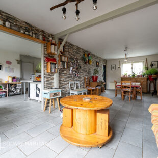 Uniquement chez Square Habitat Uniquement chez Square Habitat