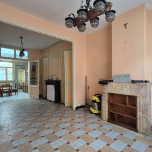 Maison  Lomme A RENOVER de 90m2 avec jardin – fort potentiel. Maison  Lomme A RENOVER de 90m2 avec jardin – fort potentiel.