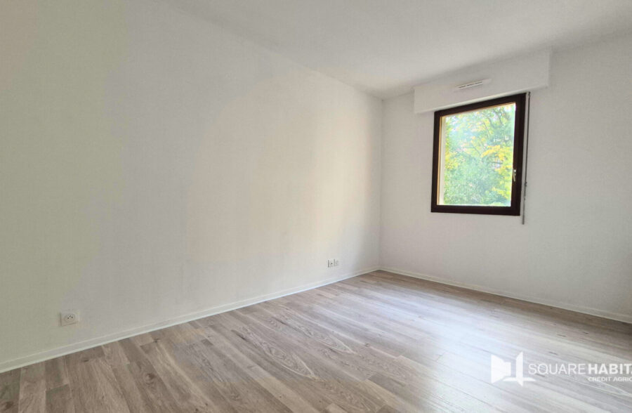 Appartement T3 Saint Maur avec parking et balcon Appartement T3 Saint Maur avec parking et balcon