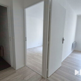 Appartement T3 Saint Maur avec parking et balcon