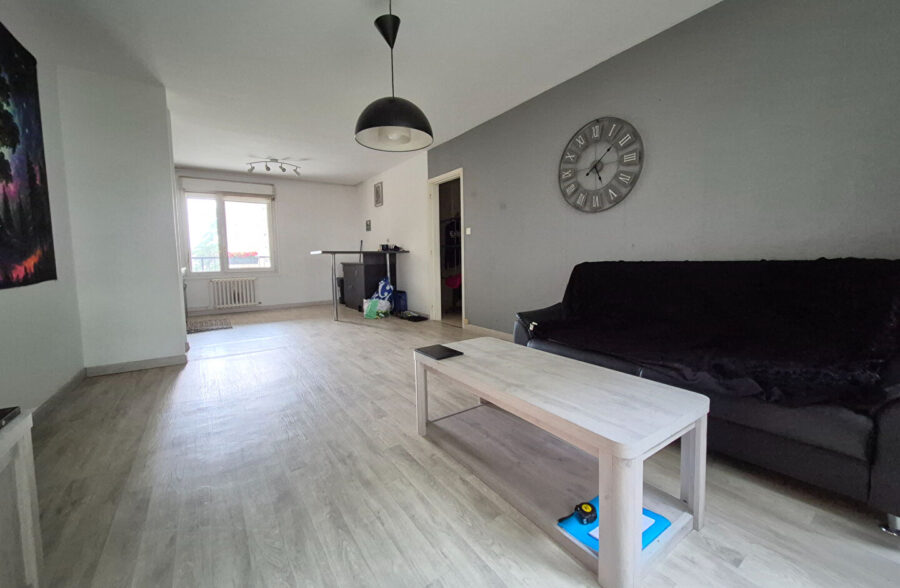 Investissement locatif : appartement de 48 m² dans une résidence recherchée. Investissement locatif : appartement de 48 m² dans une résidence recherchée.