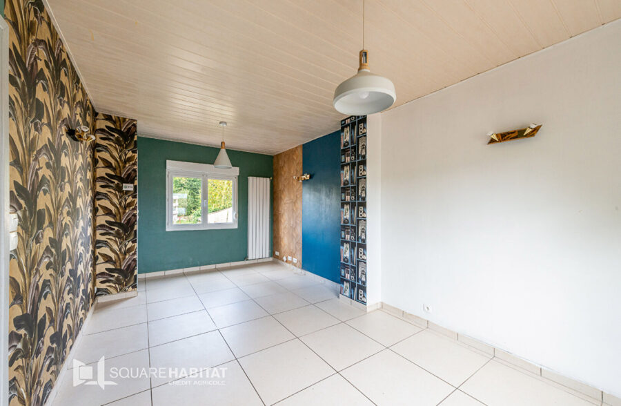 Maison semi individuelle , 3 chambres, jardin , garage ! Maison semi individuelle , 3 chambres, jardin , garage !