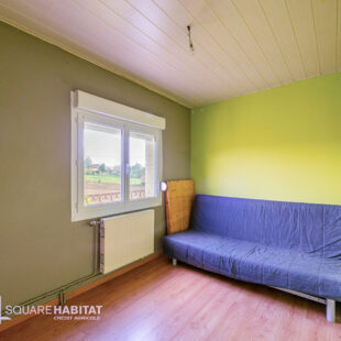 Maison semi individuelle , 3 chambres, jardin , garage ! Maison semi individuelle , 3 chambres, jardin , garage !