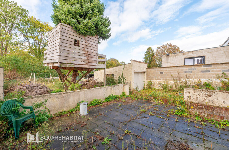 Maison semi individuelle , 3 chambres, jardin , garage ! Maison semi individuelle , 3 chambres, jardin , garage !
