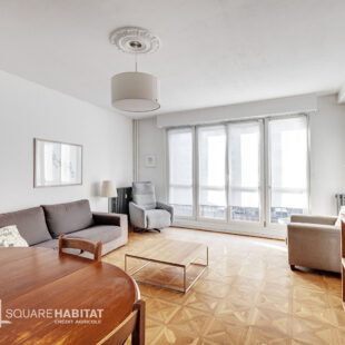 LILLE Nationale – Vauban: T3 traversant avec balcon et cave possibilité d’ achat garage en supplément