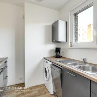 LILLE Nationale – Vauban: T3 traversant avec balcon et cave possibilité d’ achat garage en supplément