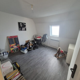 À VENDRE ! Maison de ville 73m² 4 pièces + cour à Roubaix, 69 900€ HAI !!! À VENDRE ! Maison de ville 73m² 4 pièces + cour à Roubaix, 69 900€ HAI !!!