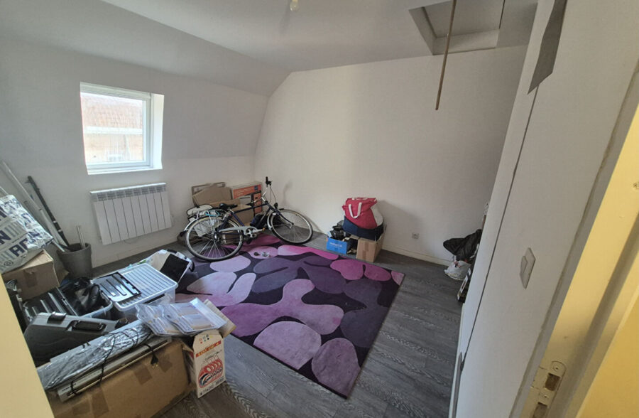 À VENDRE ! Maison de ville 73m² 4 pièces + cour à Roubaix, 69 900€ HAI !!! À VENDRE ! Maison de ville 73m² 4 pièces + cour à Roubaix, 69 900€ HAI !!!