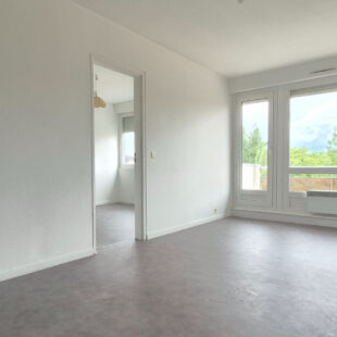 Appartement Wattignies 2 pièce(s) 42.24 m2  Sous compromis 