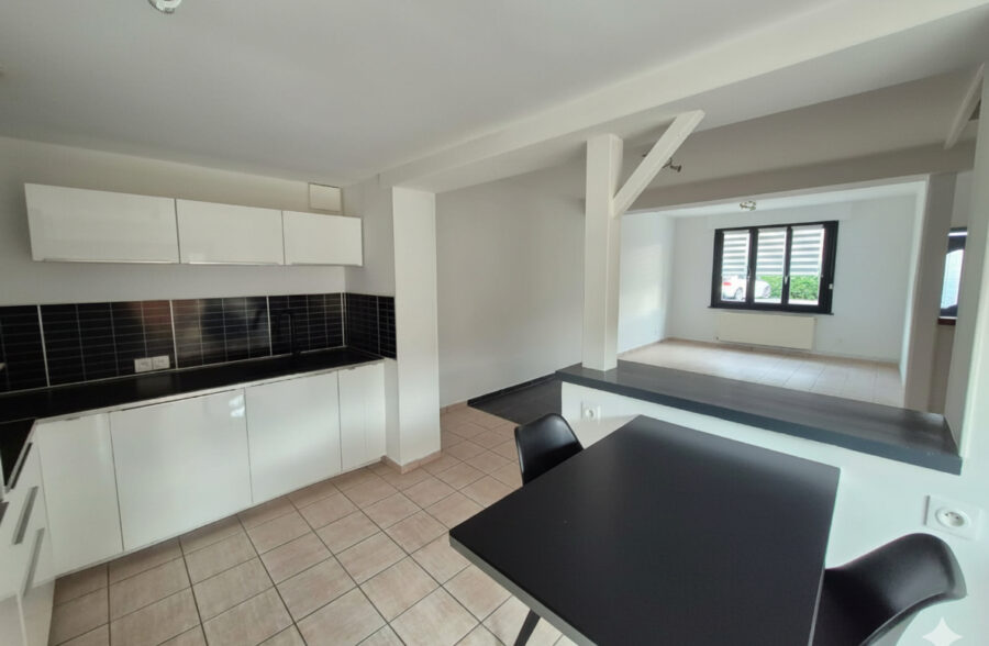 Maison de caractère rénovée à Steenvoorde centre