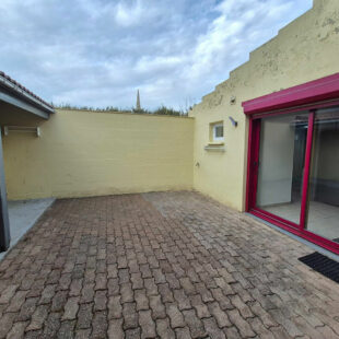 Maison de caractère rénovée à Steenvoorde centre