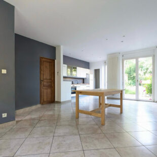 Maison  5 pièce(s) 112 m2 Maison  5 pièce(s) 112 m2