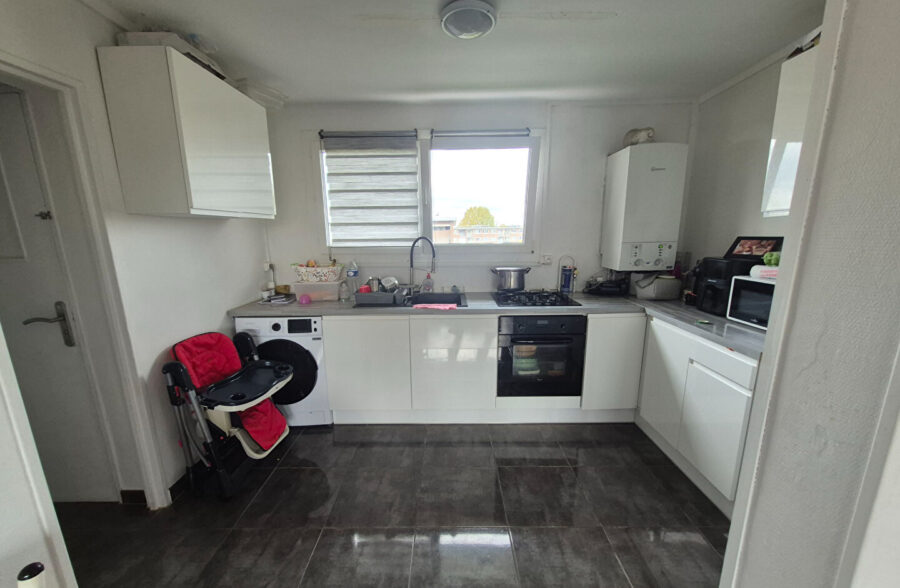 Appartement T3 lumineux avec terrasse et cave 51 m2