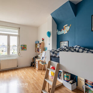 Maison Saint Andre Lez Lille, 4 chambres, 2 salles de bains, 2 toilettes, grande terrasse, buanderie, grand garage , 1 parking et dépendances.