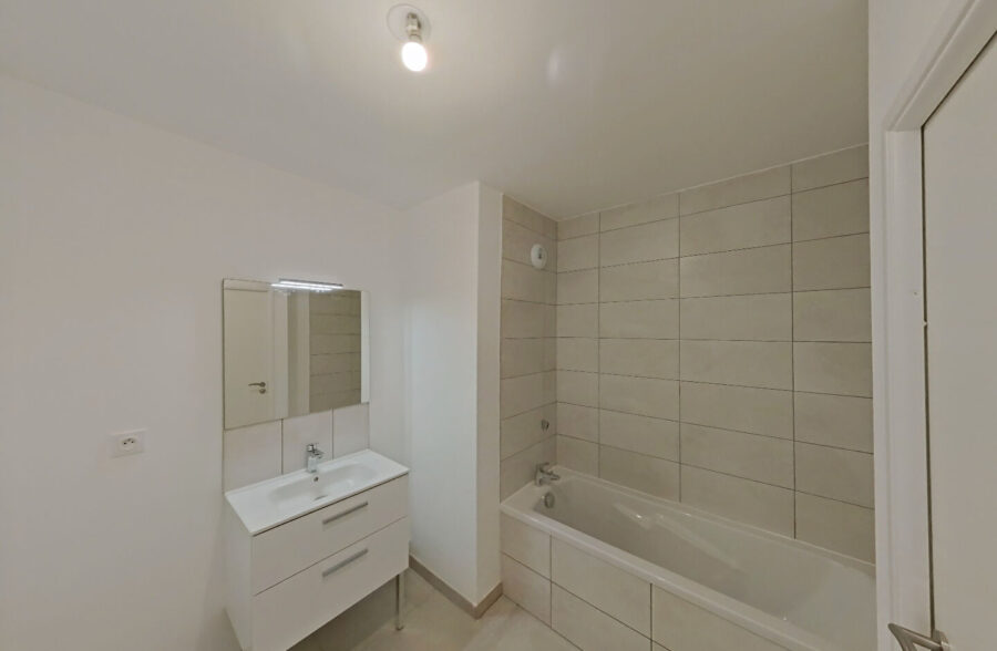 A LOUER – APPARTEMENT NEUF A LOUER – APPARTEMENT NEUF