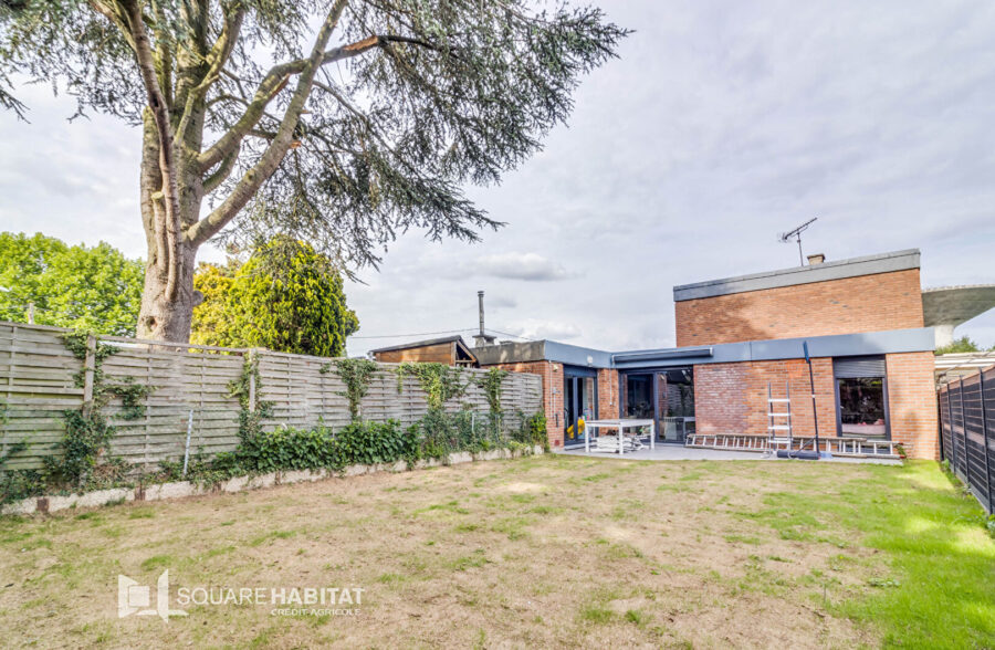 Rare sur Wattrelos : plain-pied 3 chambres + jardin + garage + place de parking Rare sur Wattrelos : plain-pied 3 chambres + jardin + garage + place de parking