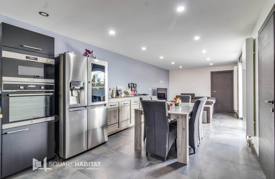 Rare sur Wattrelos : plain-pied 3 chambres + jardin + garage + place de parking Rare sur Wattrelos : plain-pied 3 chambres + jardin + garage + place de parking