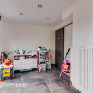 Rare sur Wattrelos : plain-pied 3 chambres + jardin + garage + place de parking Rare sur Wattrelos : plain-pied 3 chambres + jardin + garage + place de parking