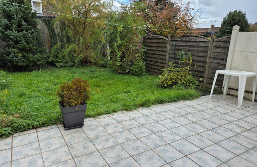 Grande maison 1930 – Secteur prisé de Wattrelos Grande maison 1930 – Secteur prisé de Wattrelos