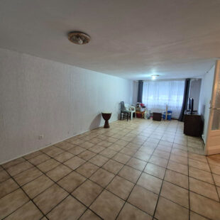 Grande maison 1930 – Secteur prisé de Wattrelos – 5 chambres