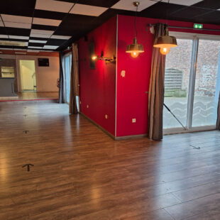 OIGNIES immeuble commercial