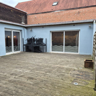 OIGNIES immeuble commercial