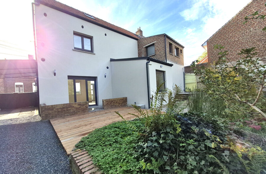 Maison Cambrai 8 pièce(s) 141 m2