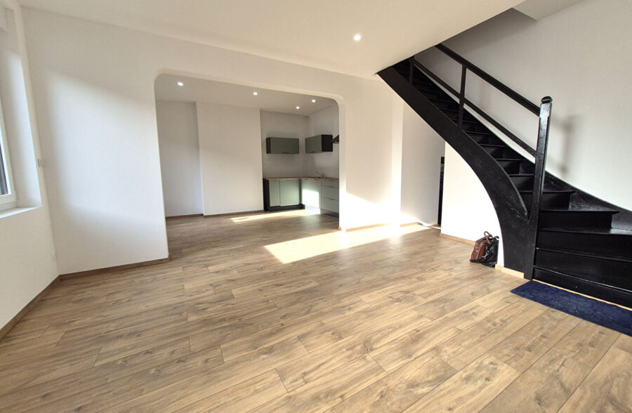 Maison Cambrai 8 pièce(s) 141 m2