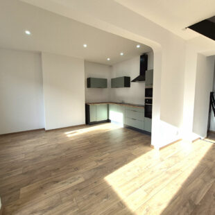 Maison Cambrai 8 pièce(s) 141 m2