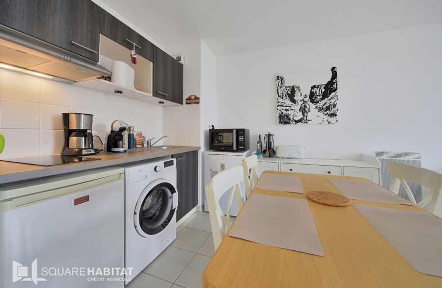 Appartement T2 vendu loué avec balcon et parking HENIN-BEAUMONT