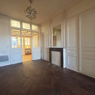 Appartement t2 lumineux avec extérieur exposé sud à Lille