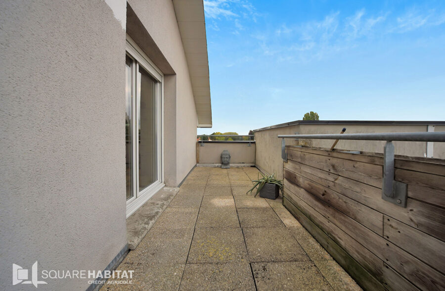 Appartement T3 vendu libre avec terrasse parking MONTIGNY-EN-GOHELLE